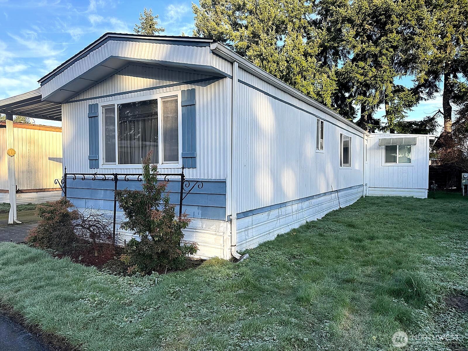 2210 Old Highway 99 South Road #31, Mount Vernon, WA 98273