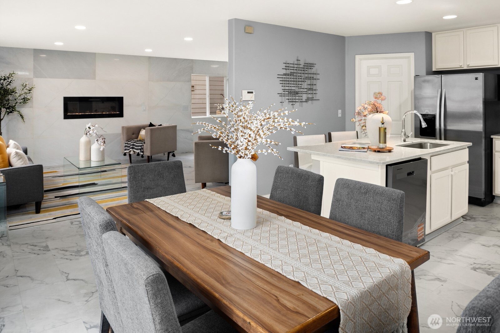 23809 SE 6th Street , Sammamish, WA 98074