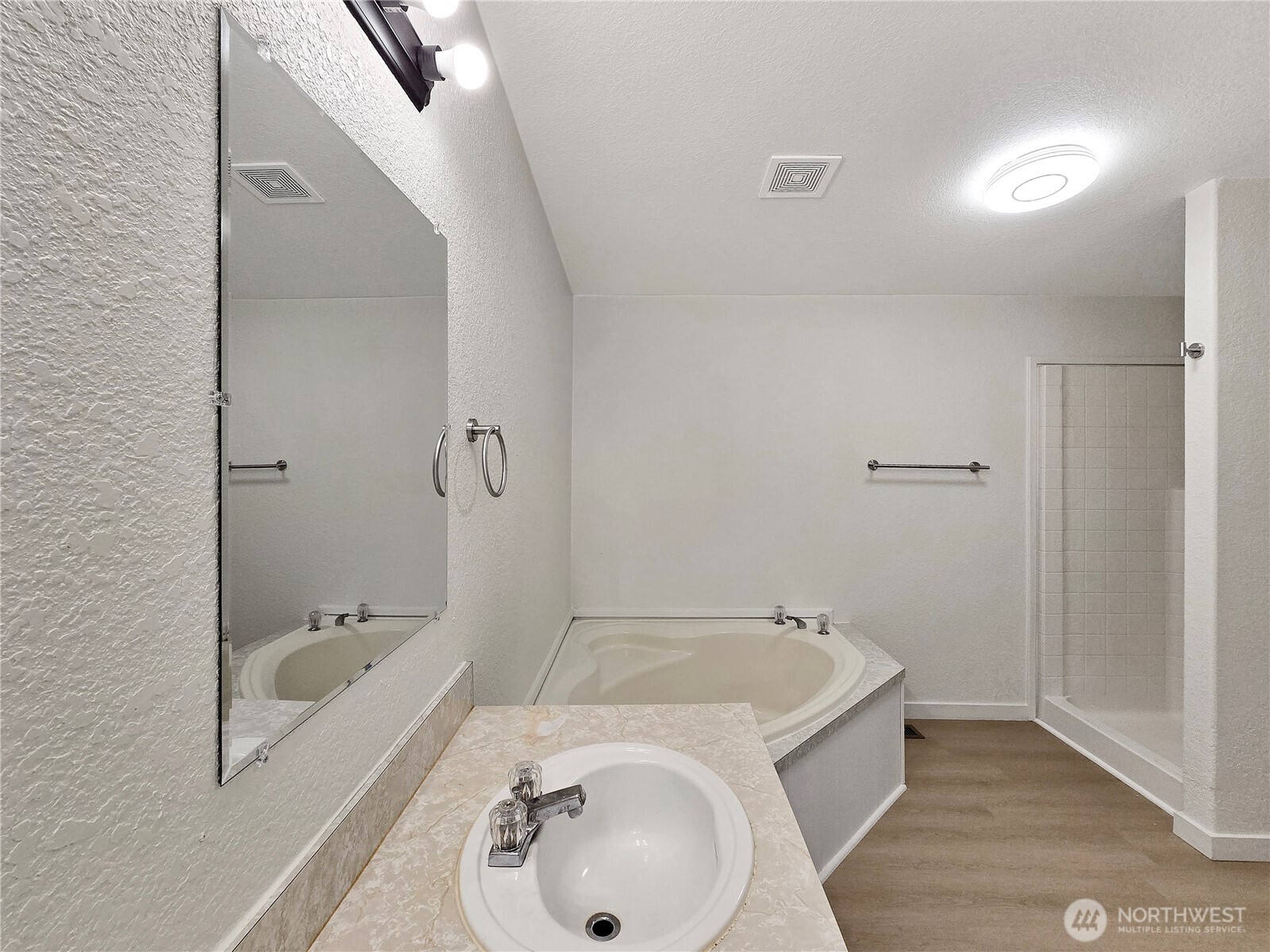 165 Nix Lane , Centralia, WA 98531
