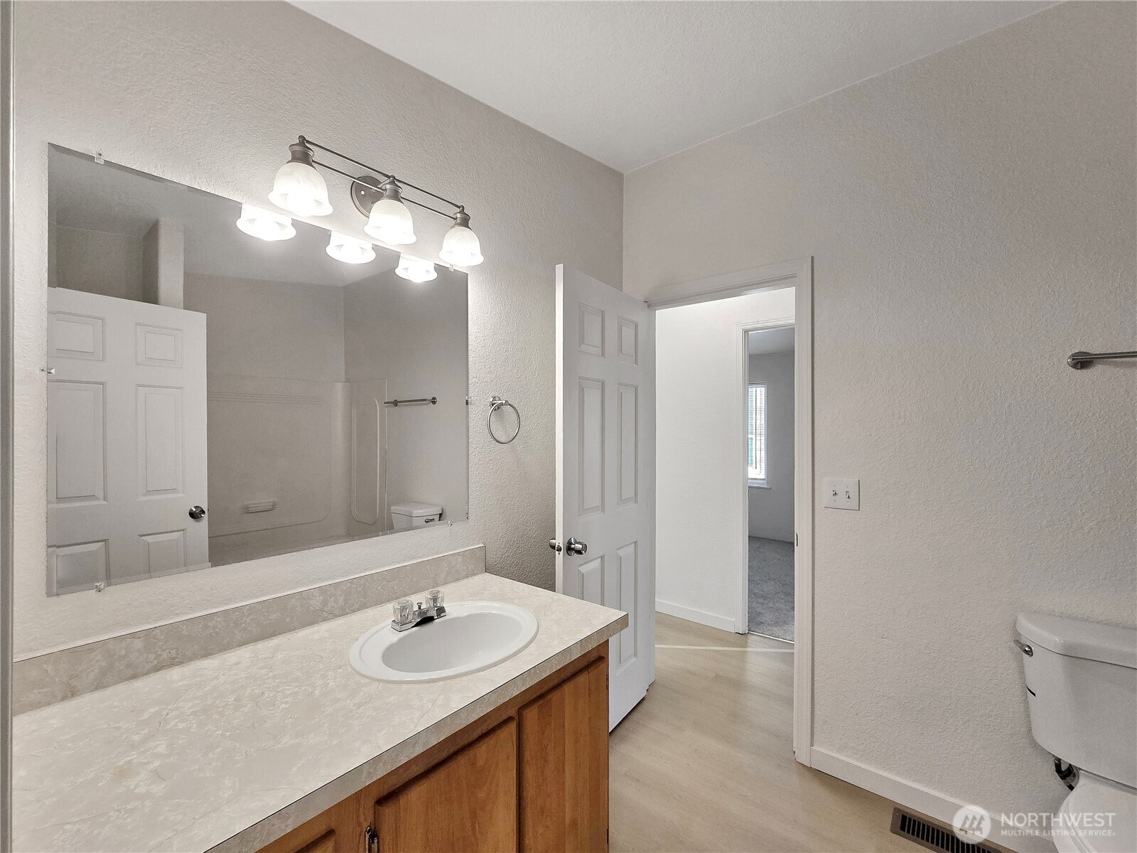 165 Nix Lane , Centralia, WA 98531
