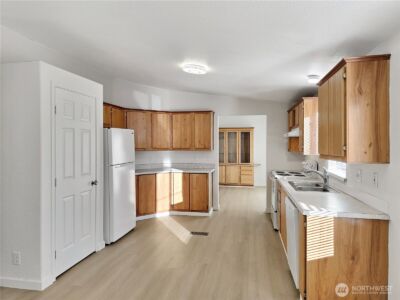 165 Nix Lane , Centralia, WA 98531 - Photo 3