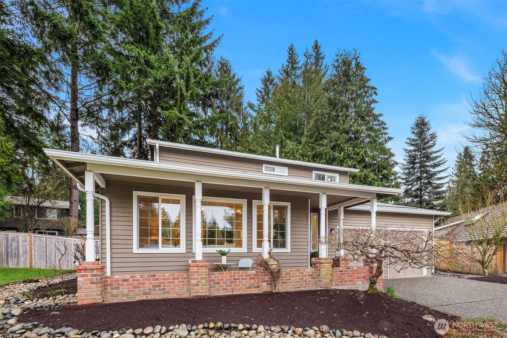4222 205th Place NE, Sammamish, WA 98074