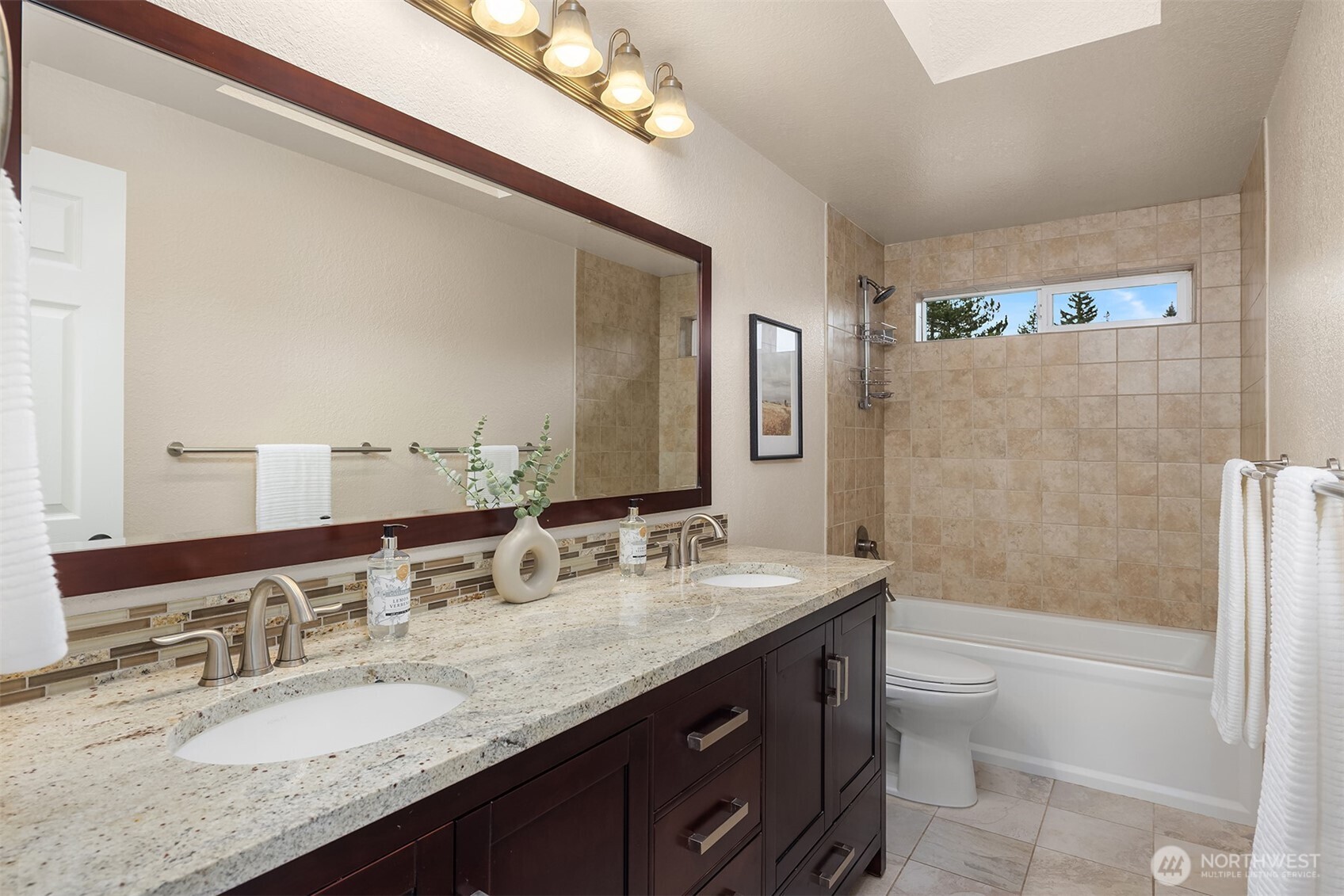 4222 205th Place NE, Sammamish, WA 98074