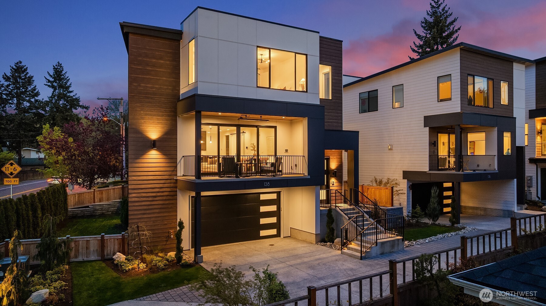 138 8th Court , Kirkland, WA 98033