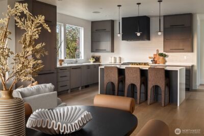 138 8th Court , Kirkland, WA 98033 - Photo 4