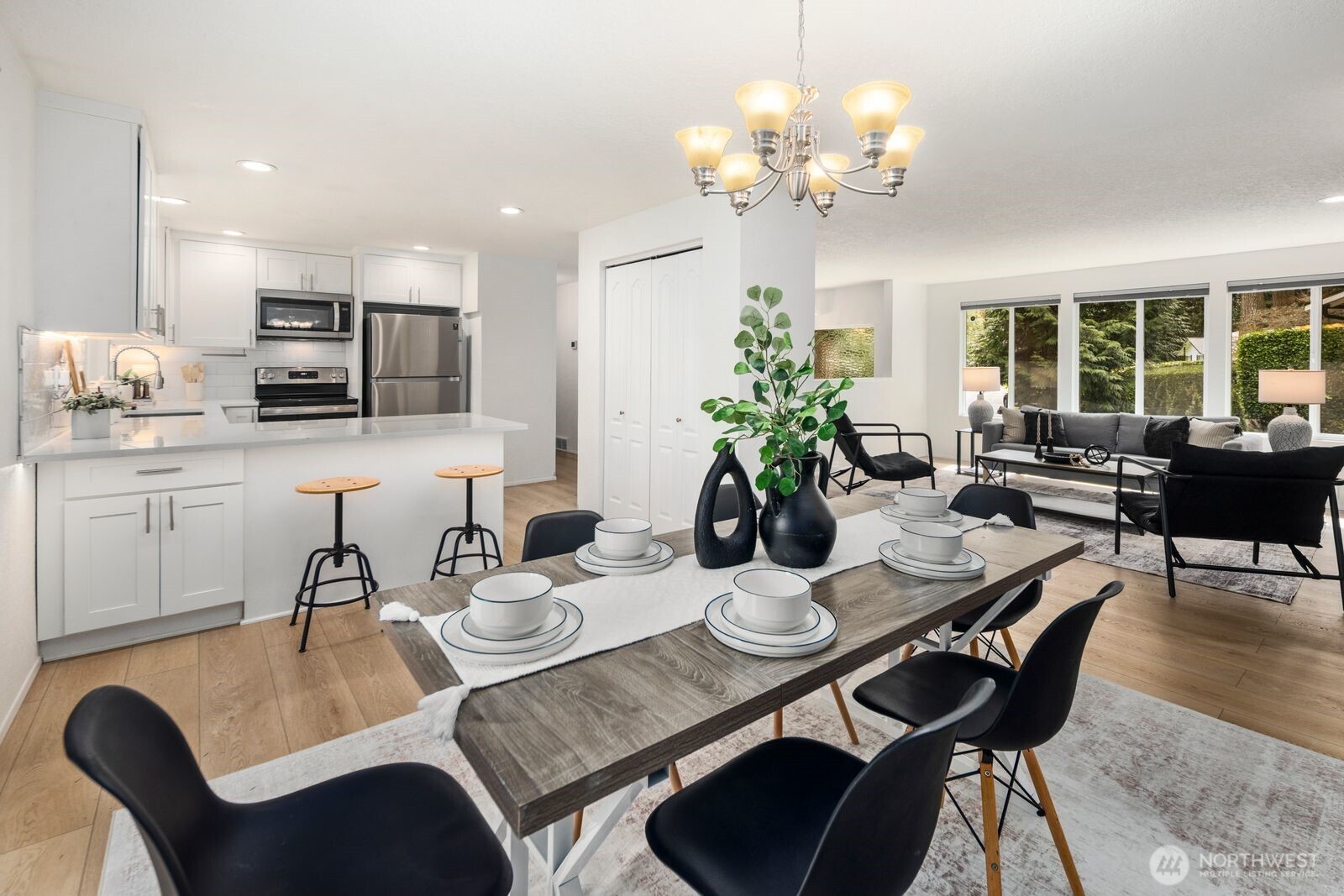 15532 187th Avenue NE, Woodinville, WA 98072
