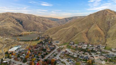 756 Castle Heights Drive , Wenatchee, WA 98801 - Photo 22