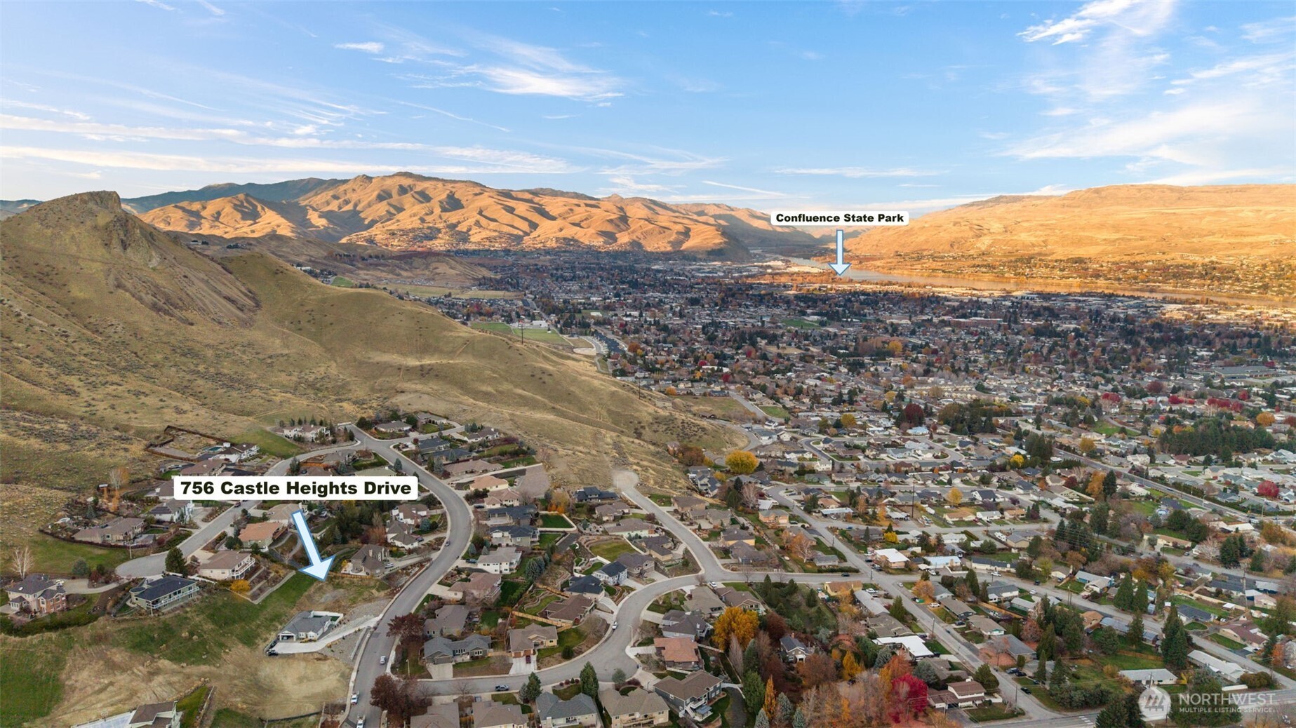 756 Castle Heights Drive , Wenatchee, WA 98801