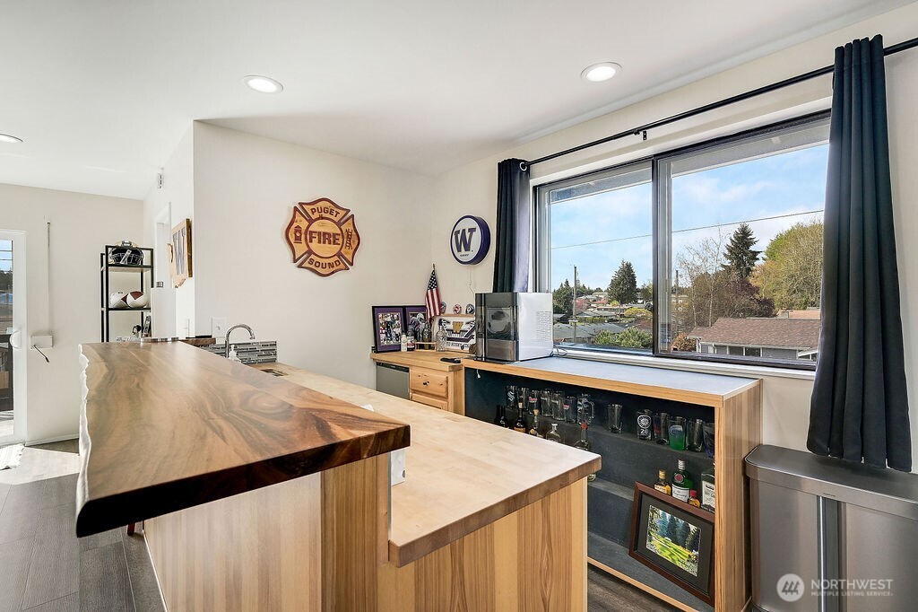 5126 S 10th Street , Tacoma, WA 98465