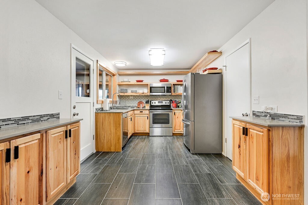 5126 S 10th Street , Tacoma, WA 98465