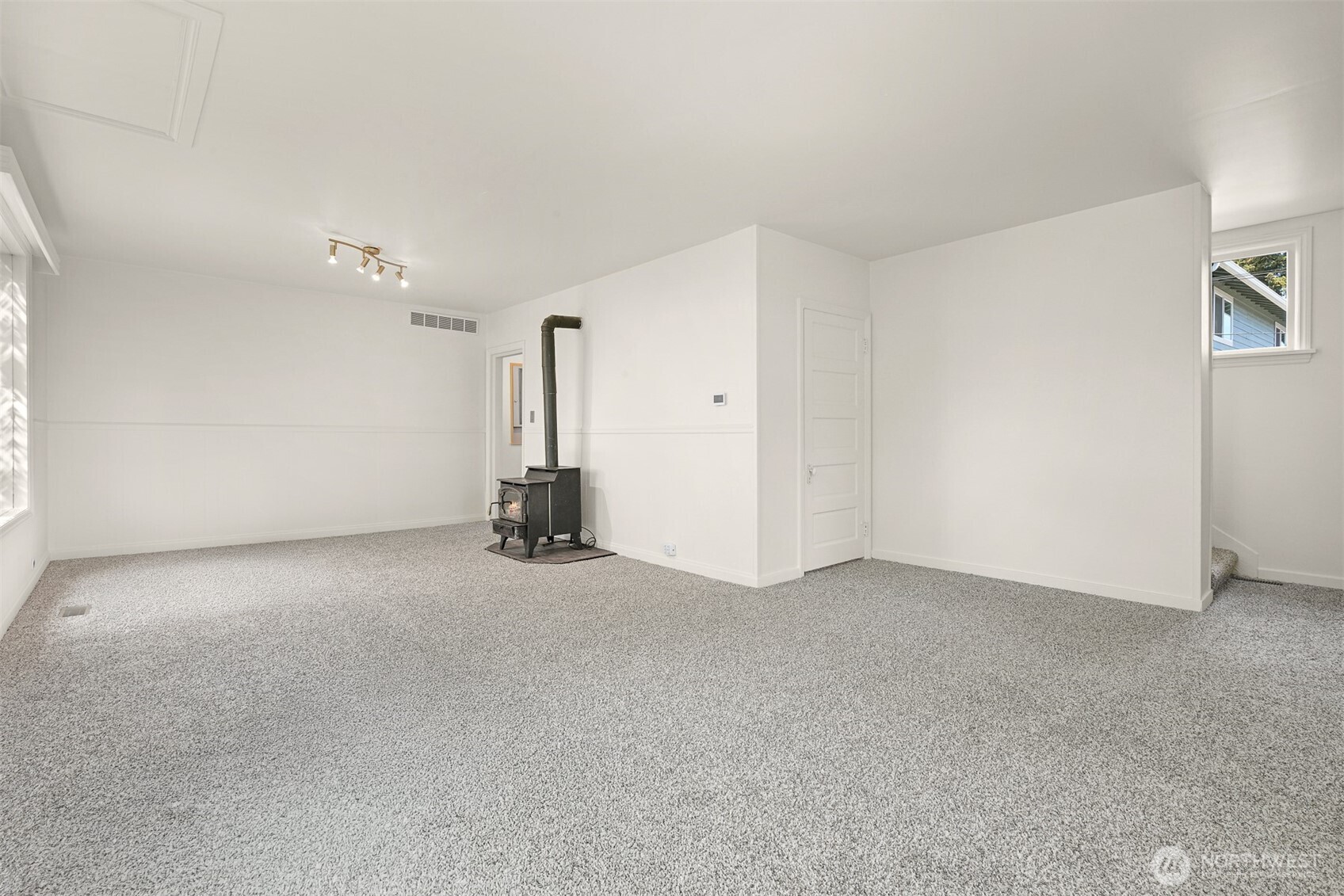 2085 Cottage Place , Ferndale, WA 98248