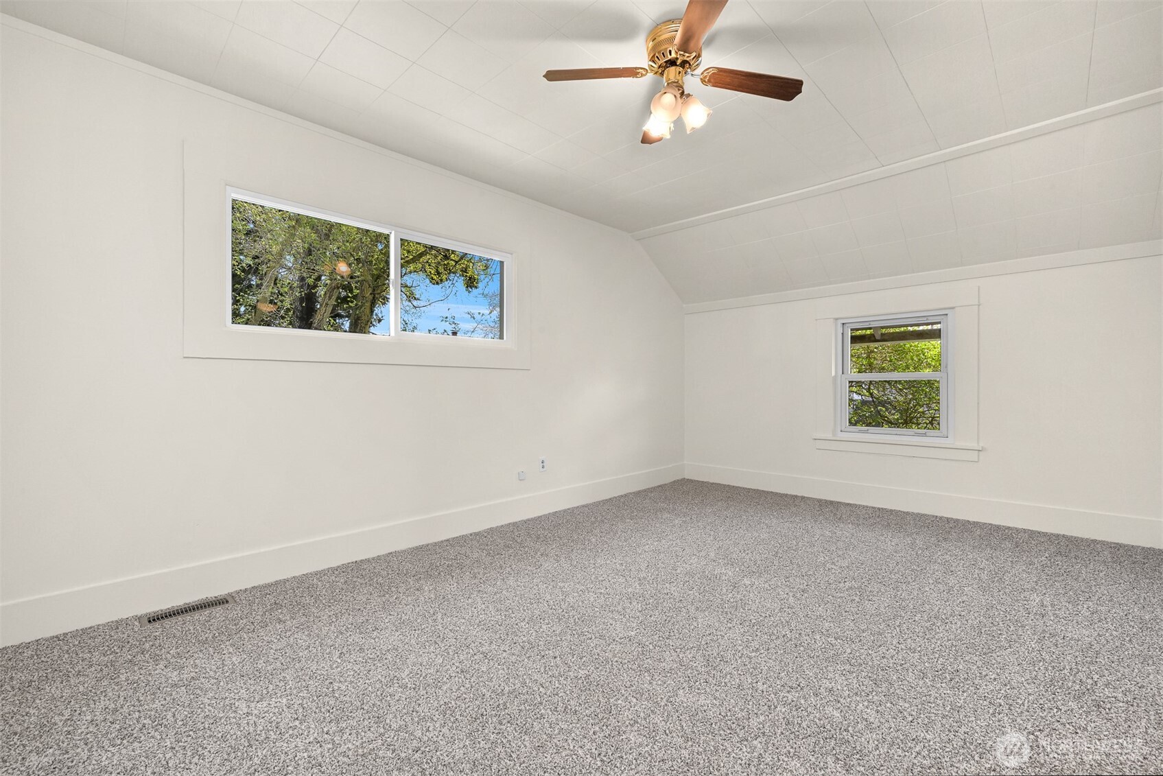2085 Cottage Place , Ferndale, WA 98248