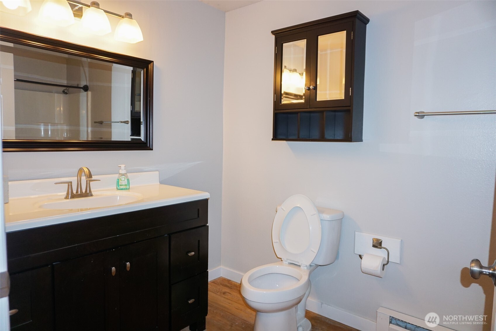 2001 11th Street , Bremerton, WA 98337