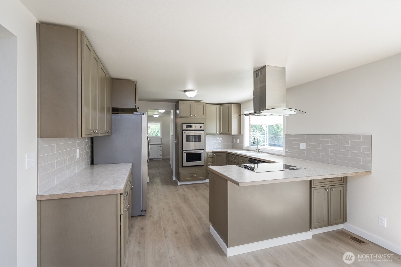 21807 SW 1 Road , Quincy, WA 98848