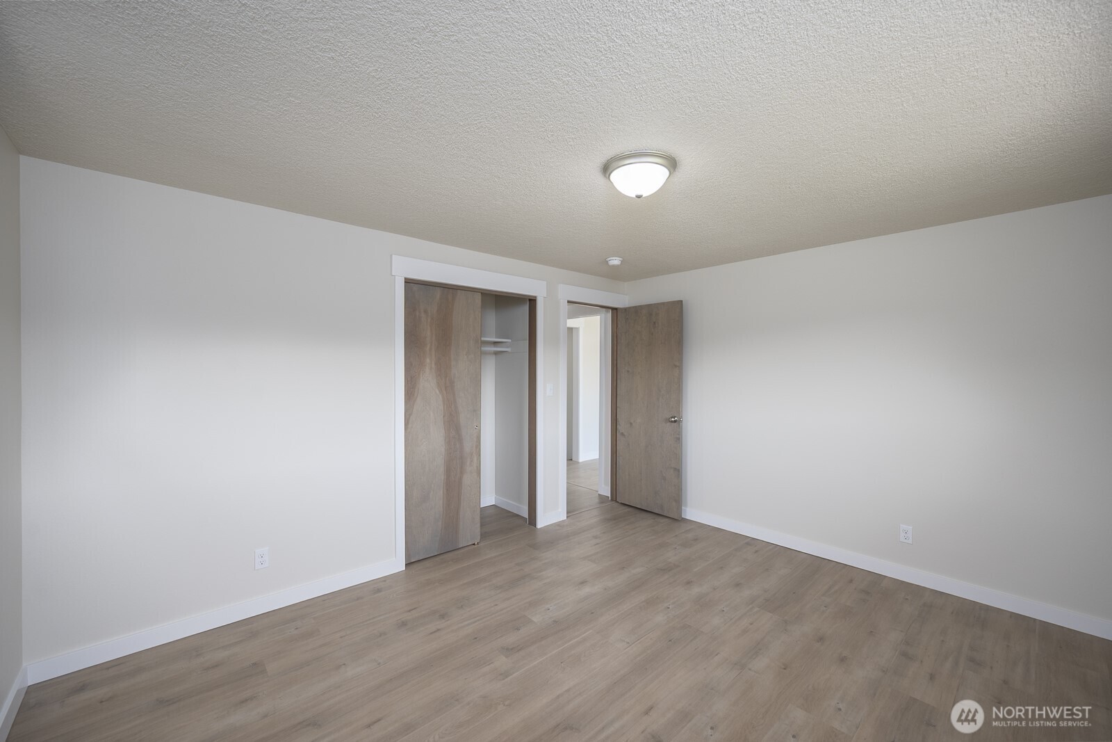 21807 SW 1 Road , Quincy, WA 98848