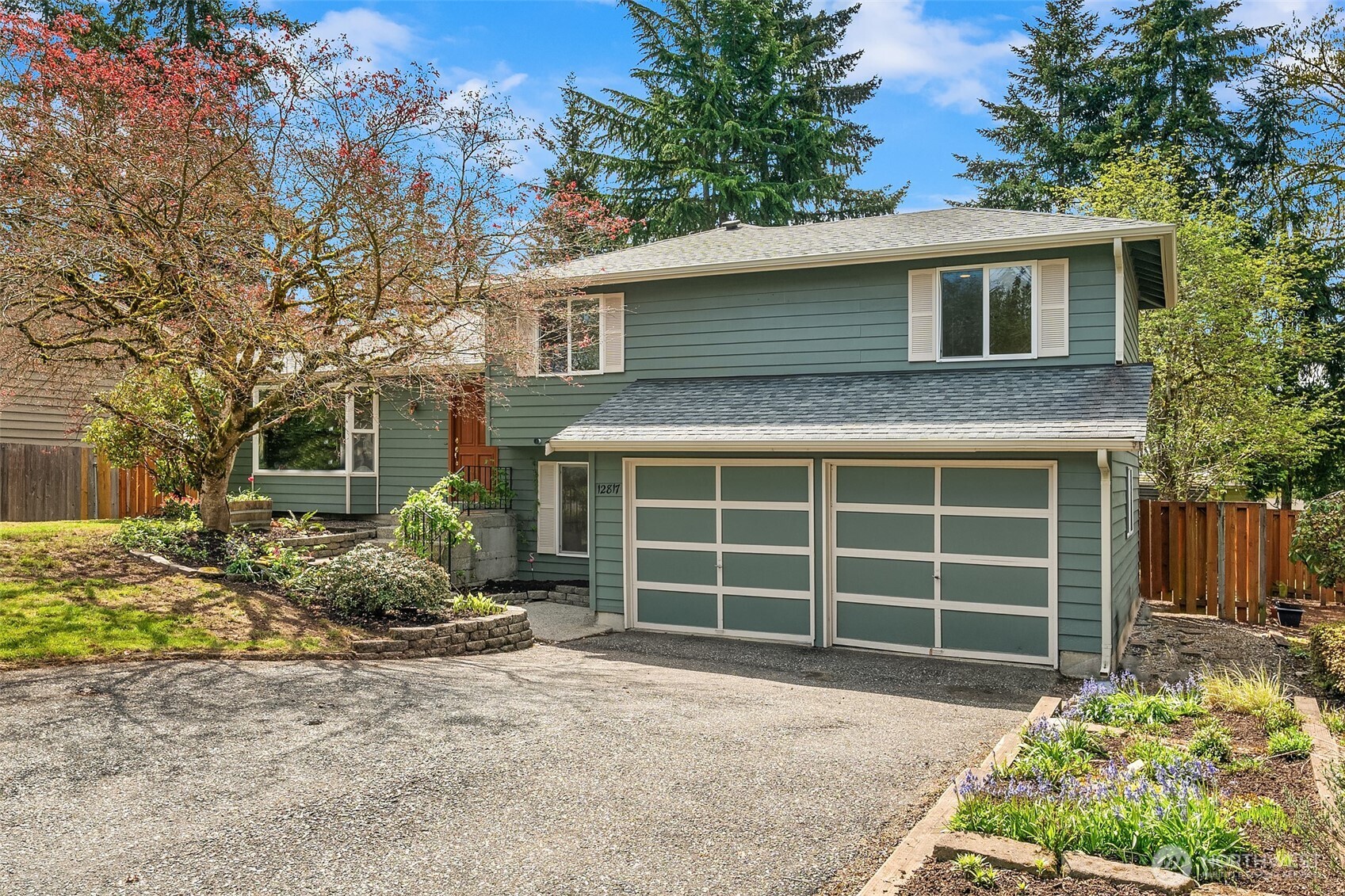 12817 SE 186TH Place , Renton, WA 98058