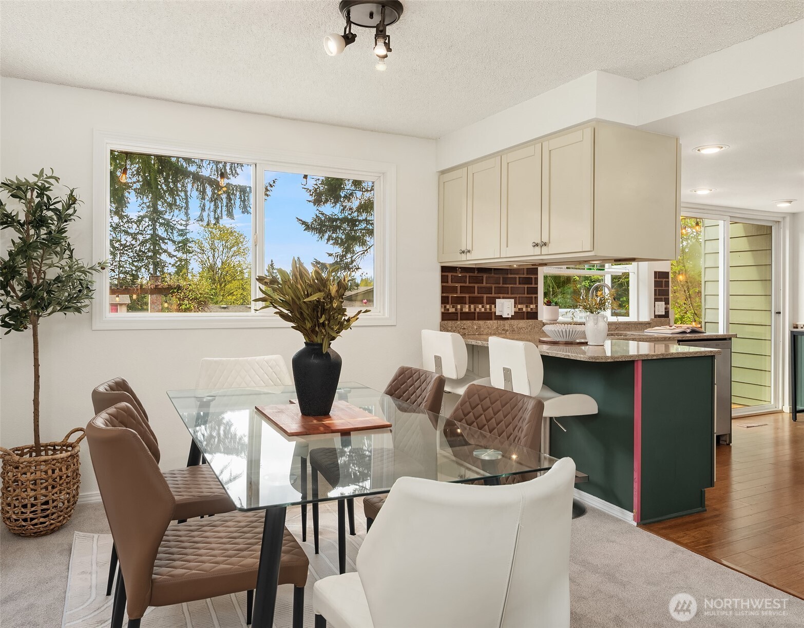 12817 SE 186TH Place , Renton, WA 98058