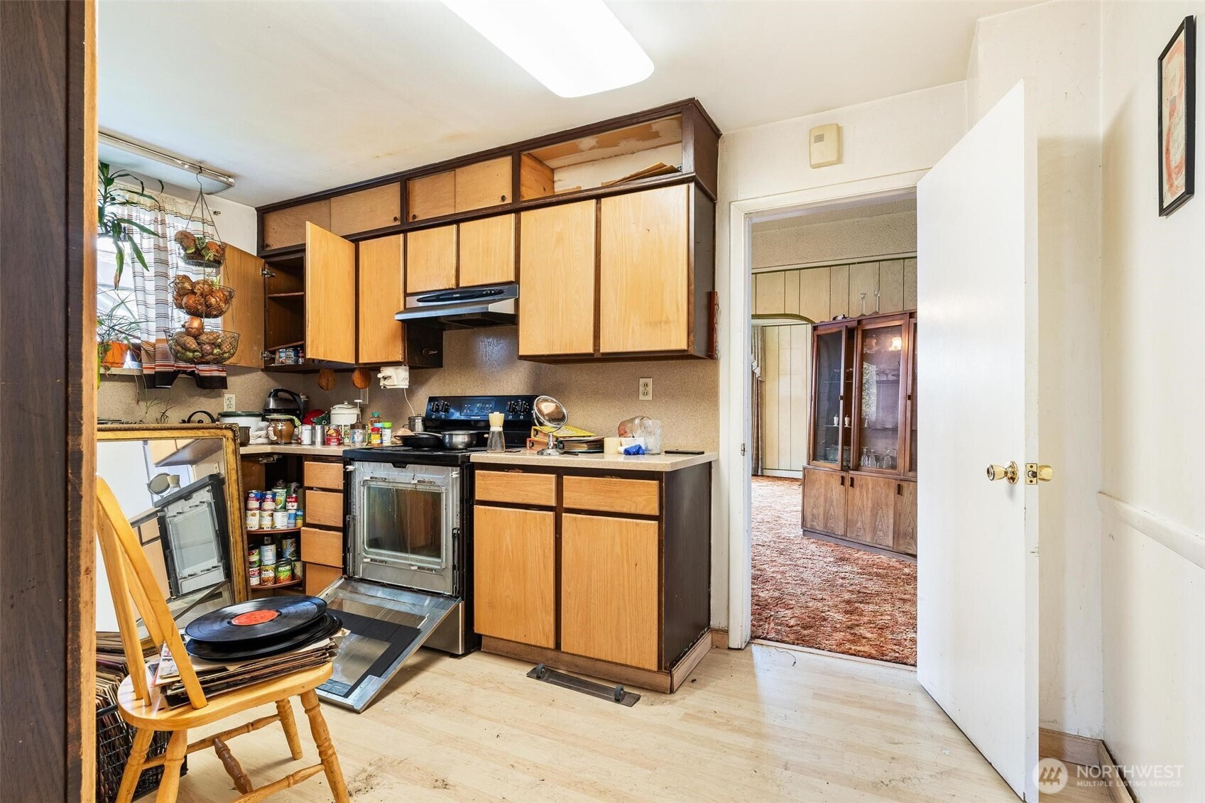 1613 24th Avenue , Seattle, WA 98122
