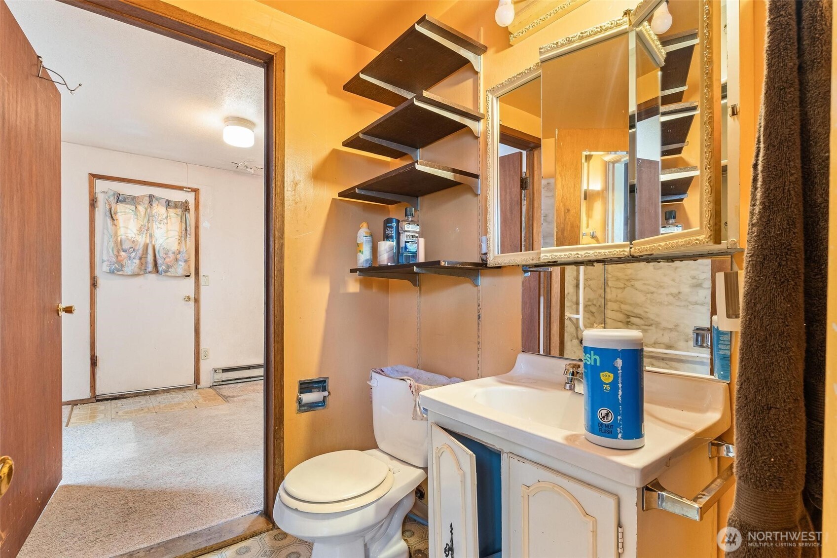 1613 24th Avenue , Seattle, WA 98122