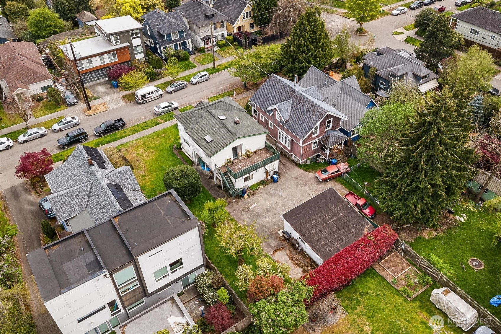 1613 24th Avenue , Seattle, WA 98122