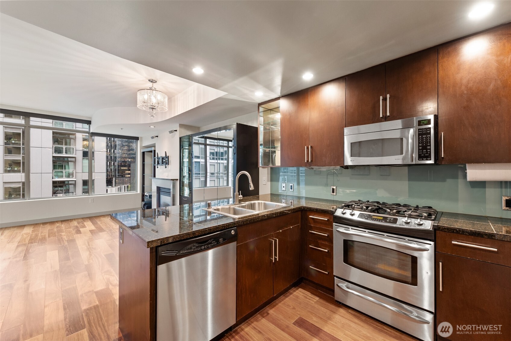 900 Lenora Street #W801, Seattle, WA 98121