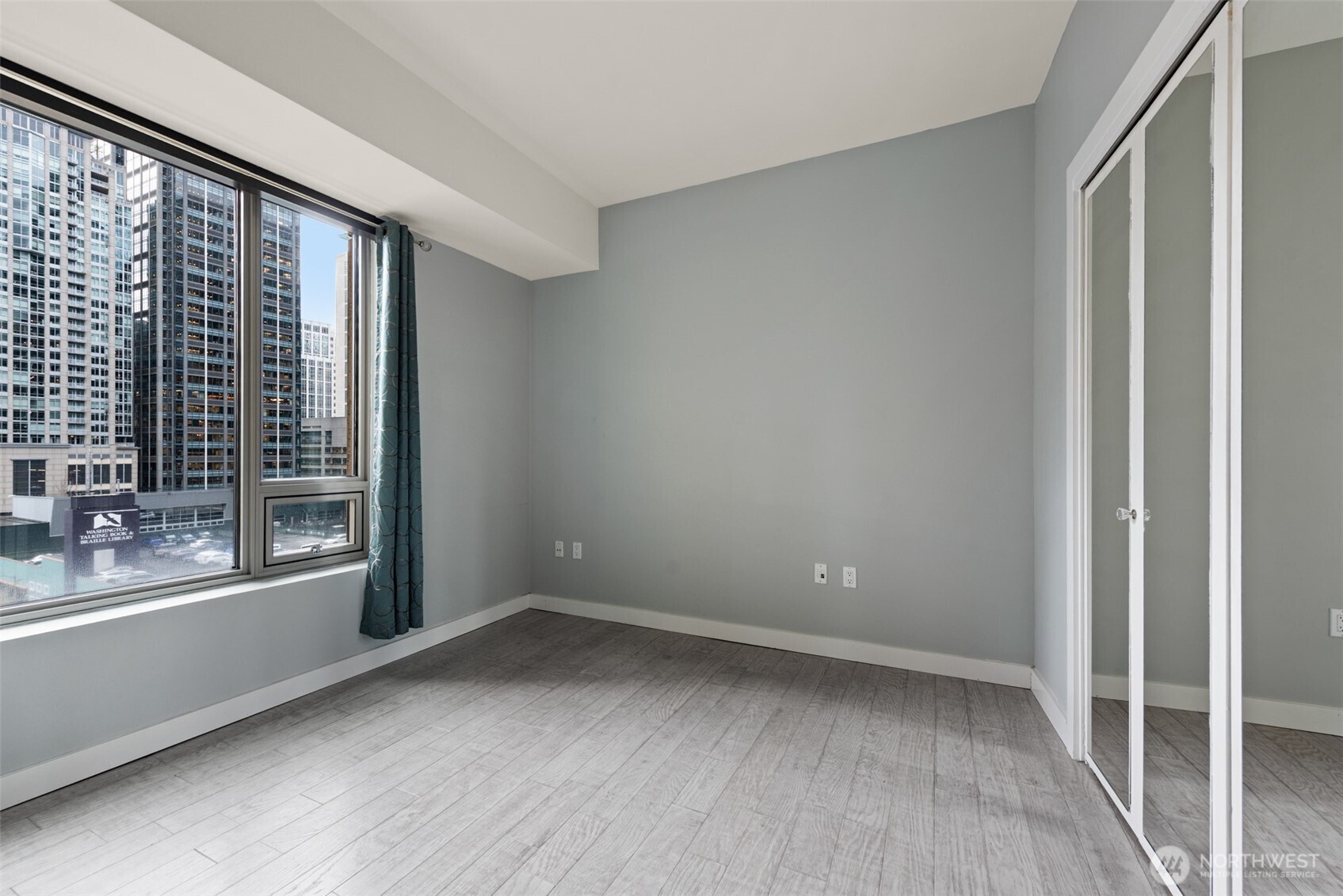 900 Lenora Street #W801, Seattle, WA 98121