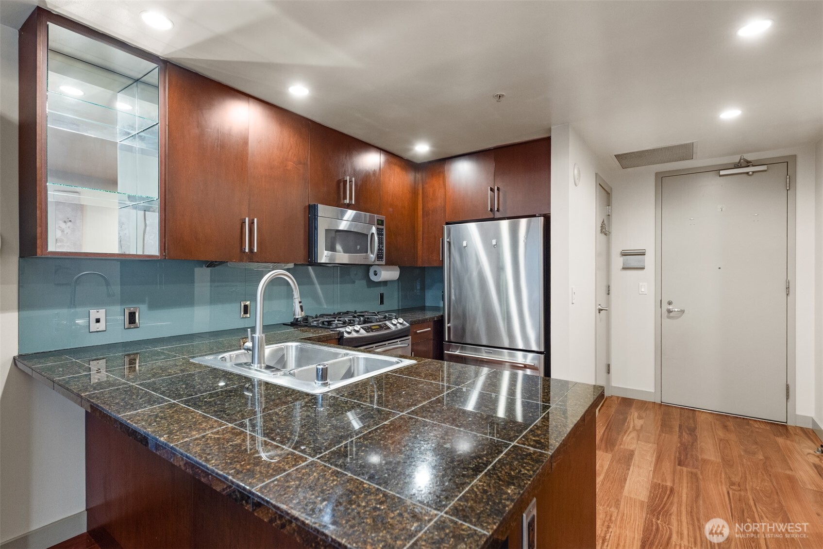 900 Lenora Street #W801, Seattle, WA 98121