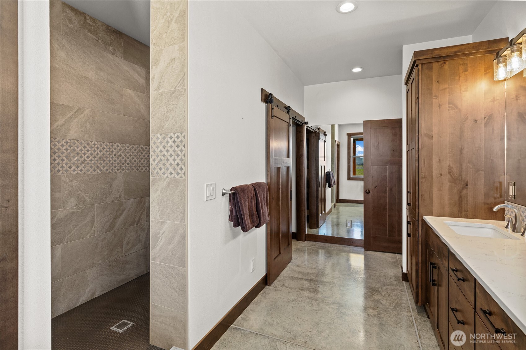 1021 Edge Bluff Loop , Ellensburg, WA 98926