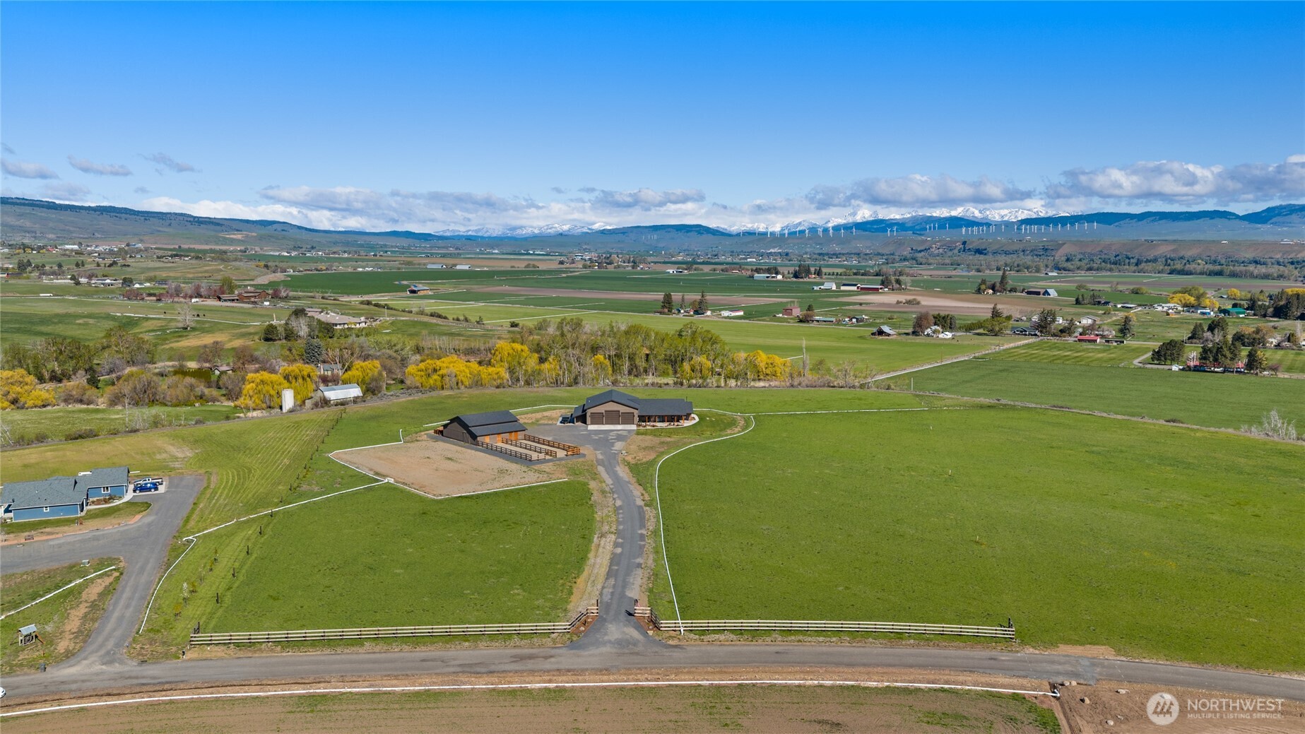 1021 Edge Bluff Loop , Ellensburg, WA 98926