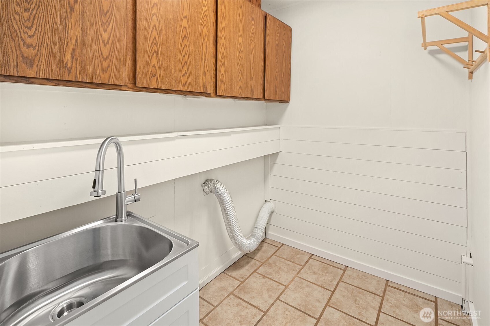 14236 95th Avenue NE, Kirkland, WA 98034