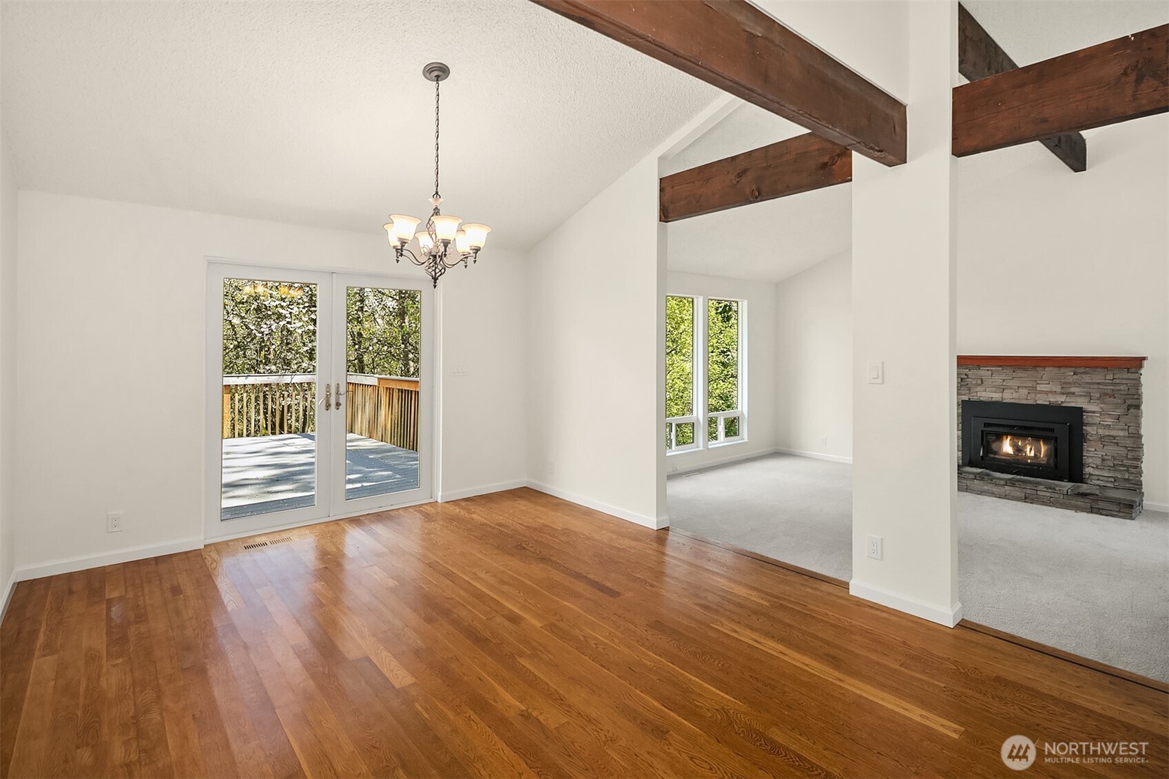 14236 95th Avenue NE, Kirkland, WA 98034