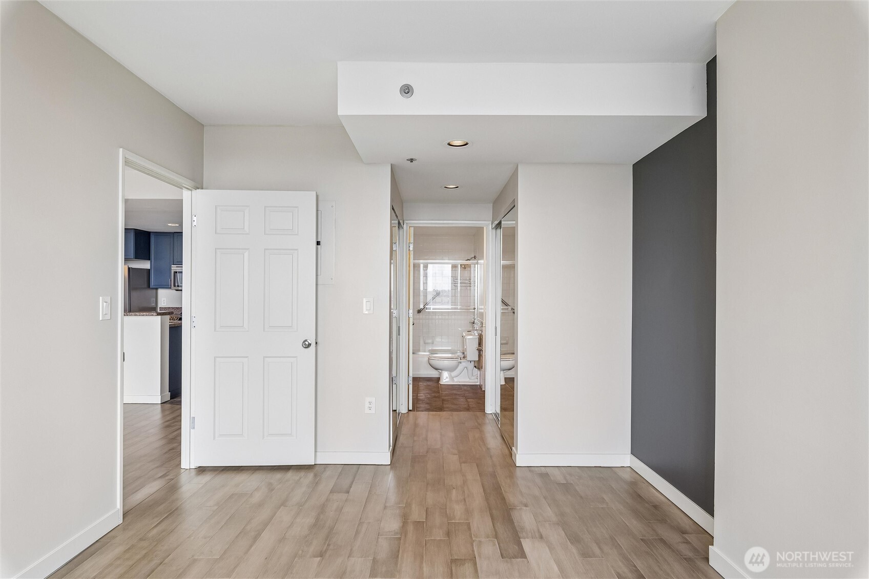 2600 2nd Avenue #1604, Seattle, WA 98121