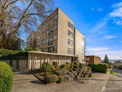 912 3rd Avenue W #101, Seattle, WA 98119-3751 - Photo 1