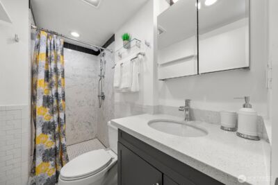 912 3rd Avenue W #101, Seattle, WA 98119-3751 - Photo 19