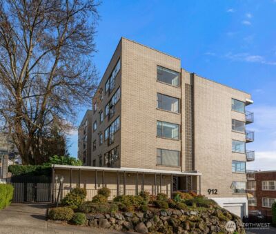 912 3rd Avenue W #101, Seattle, WA 98119-3751 - Photo 25