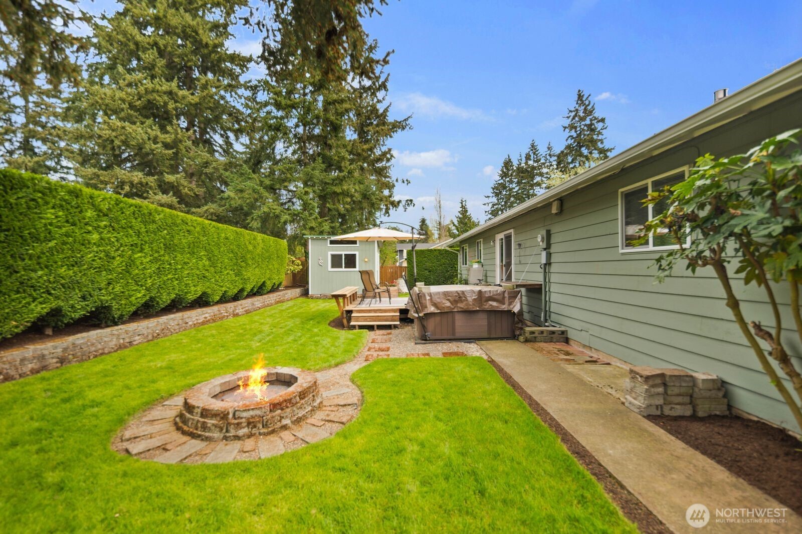8014 NE 141st Street , Kirkland, WA 98034