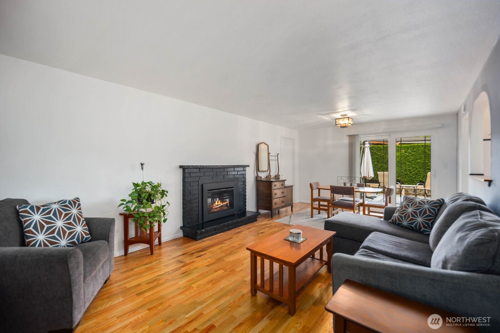 8014 NE 141st Street , Kirkland, WA 98034