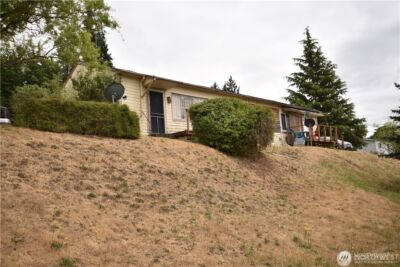 3618 W Madrona Street , Bremerton, WA 98312