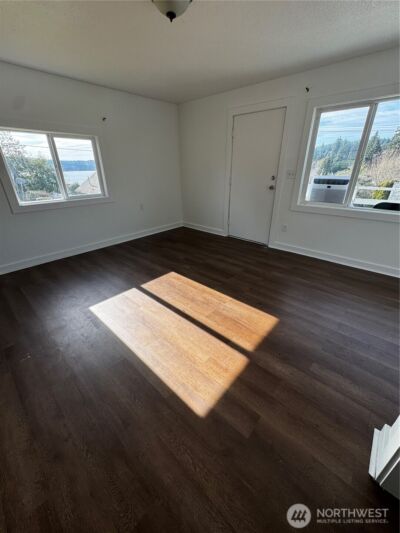 3618 W Madrona Street , Bremerton, WA 98312 - Photo 3