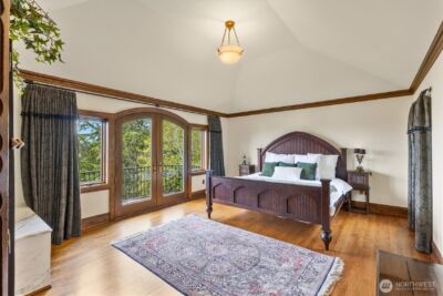 4725 W Mercer Way , Mercer Island, WA 98040-4332 - Photo 21