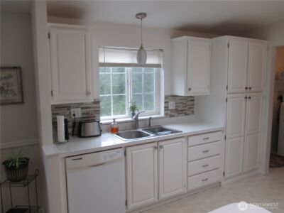 2250 Lost Creek Ln NW NW, Bremerton, WA 98312 - Photo 14