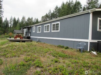 2250 Lost Creek Ln NW NW, Bremerton, WA 98312 - Photo 4