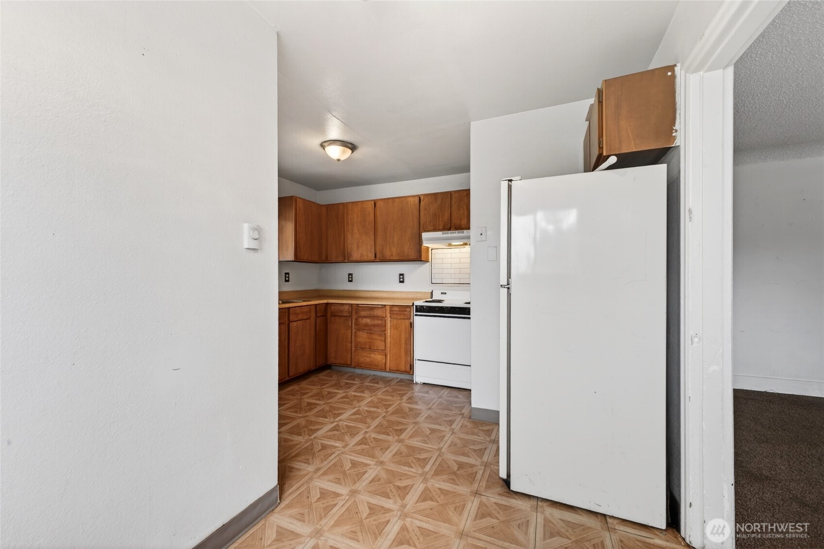 6515 E E Street , Tacoma, WA 98404