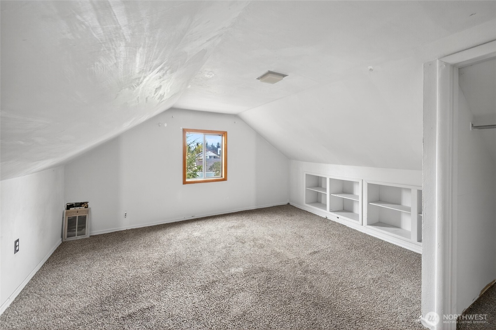 6515 E E Street , Tacoma, WA 98404