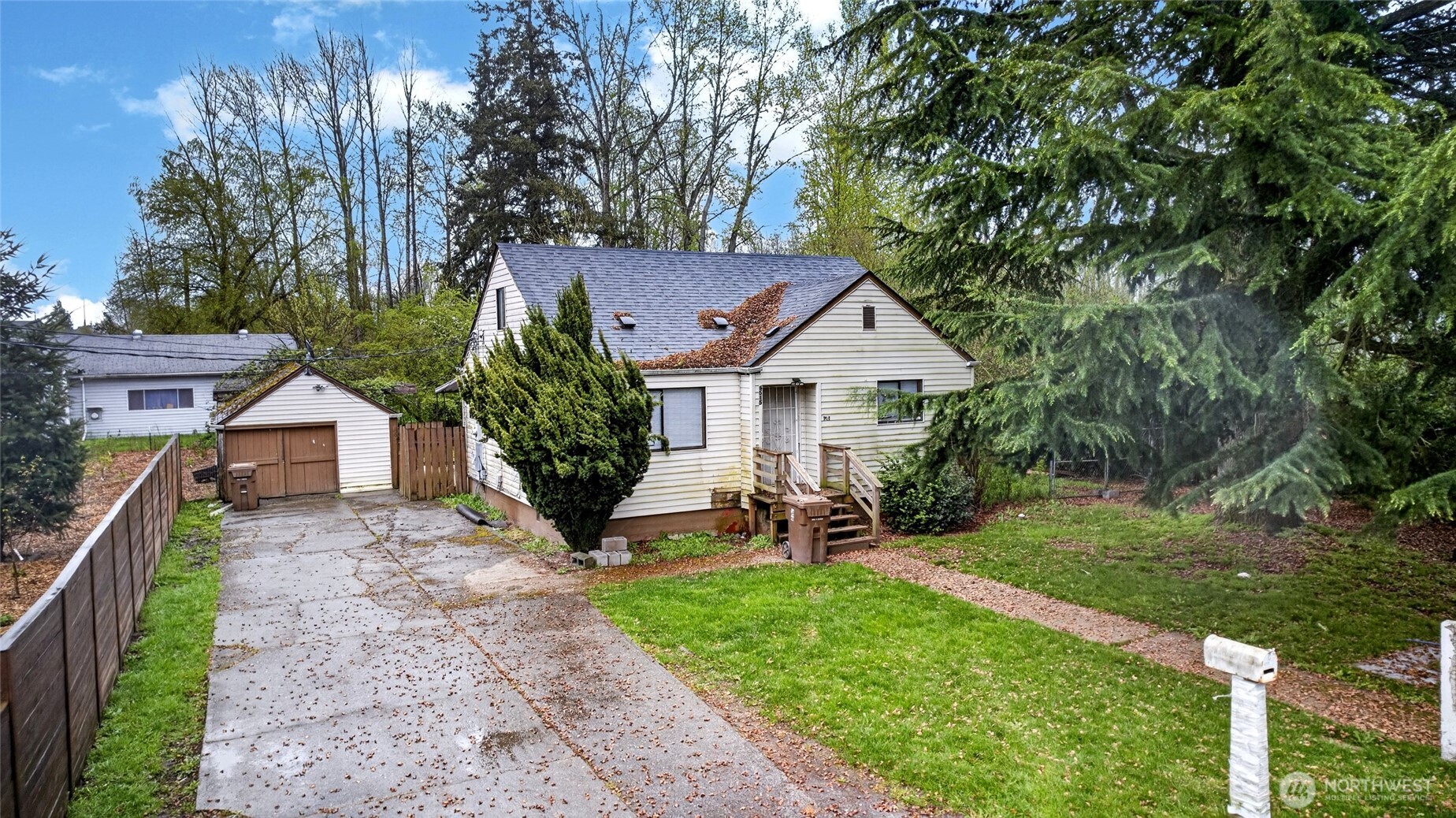 6515 E E Street , Tacoma, WA 98404