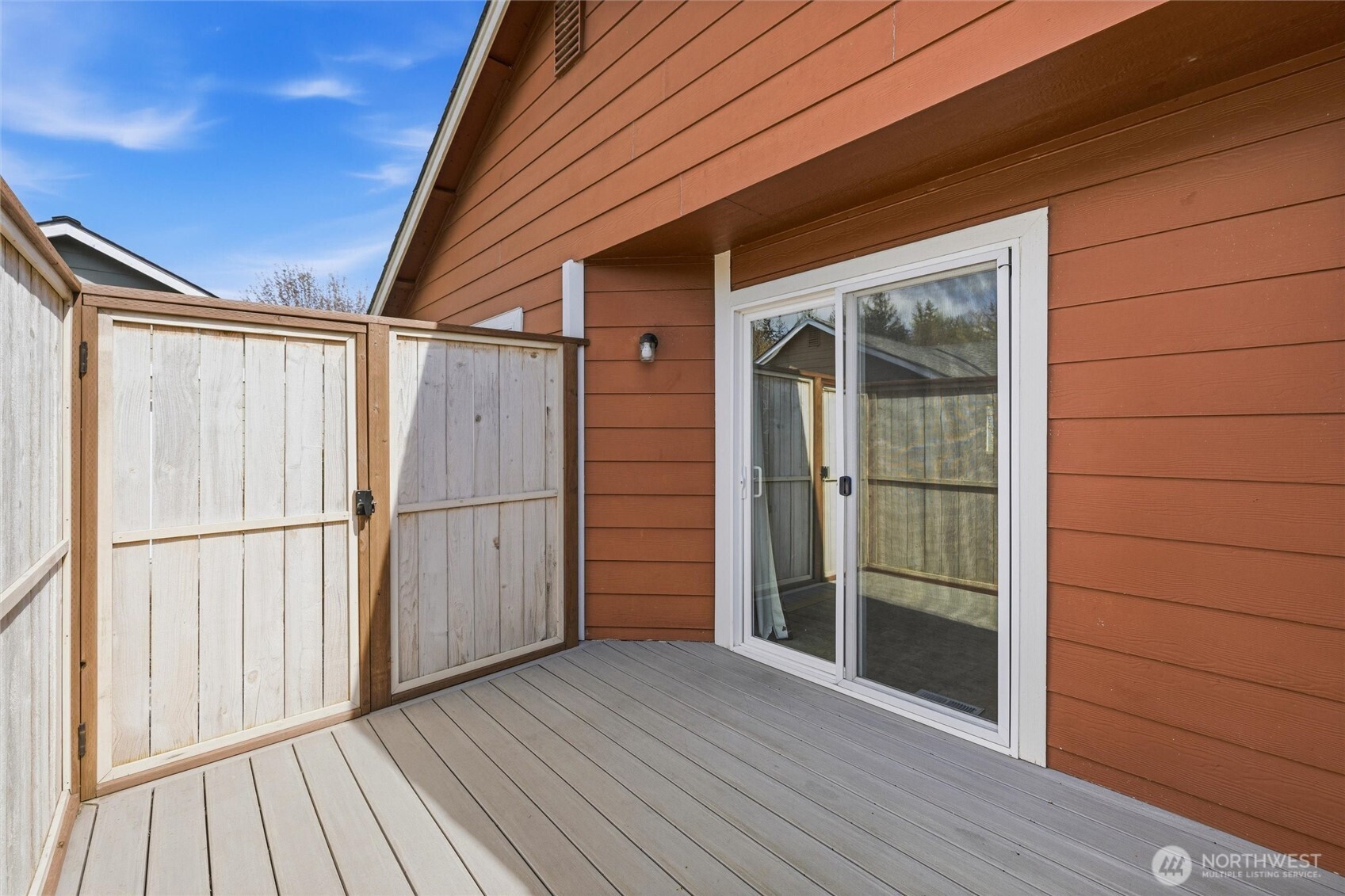 1304 Wildflower Way , Sedro Woolley, WA 98284