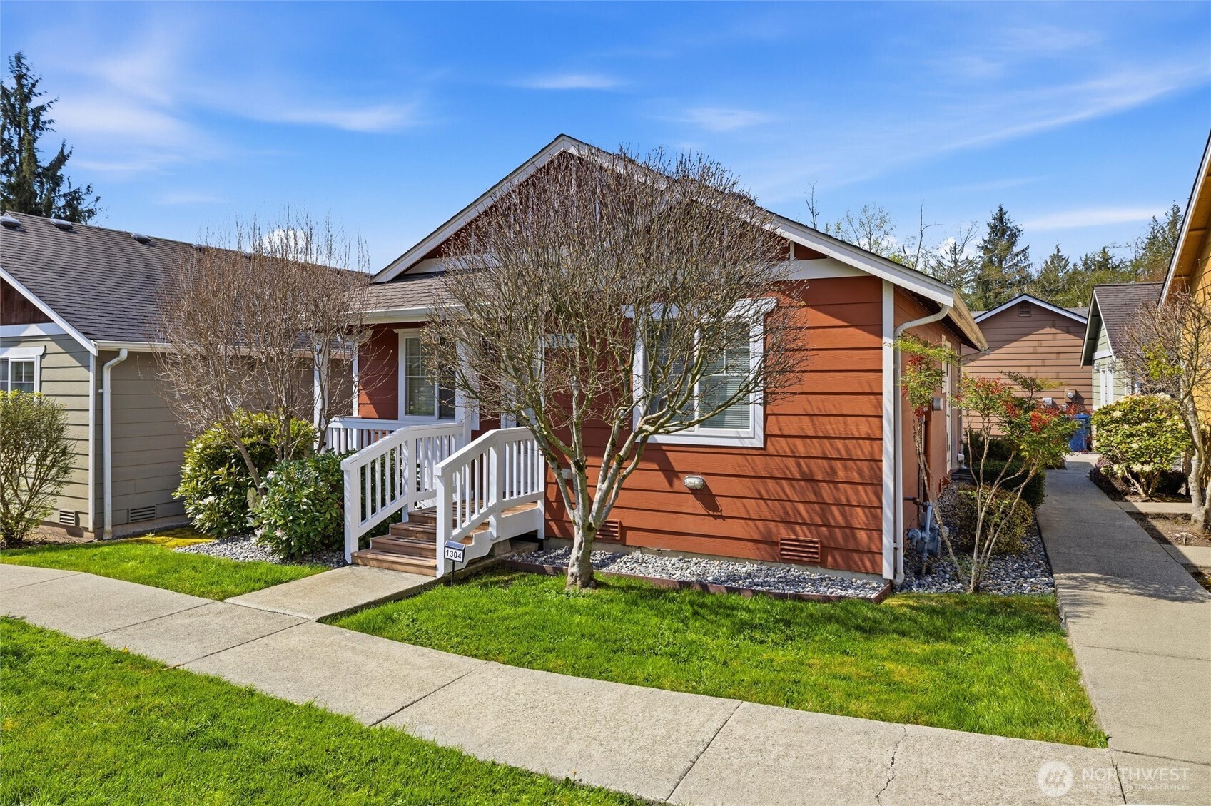 1304 Wildflower Way , Sedro Woolley, WA 98284