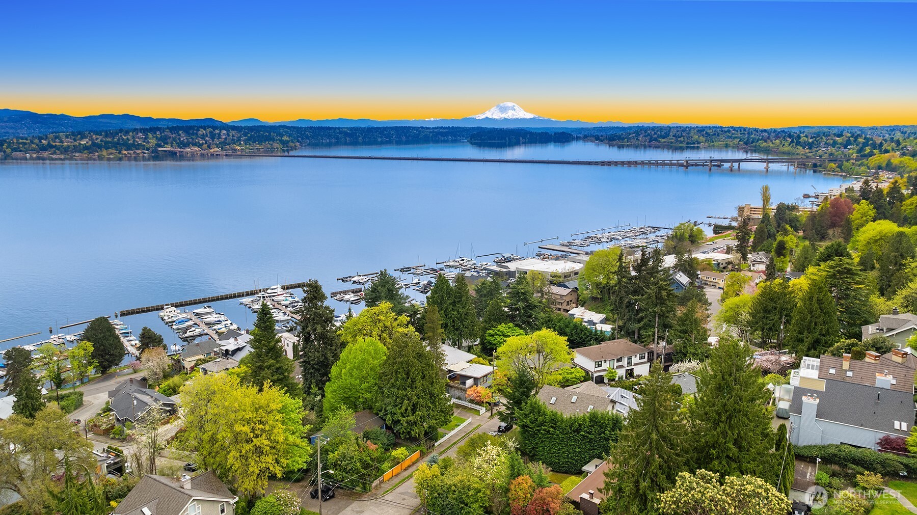 412 36th Avenue , Seattle, WA 98122-6416