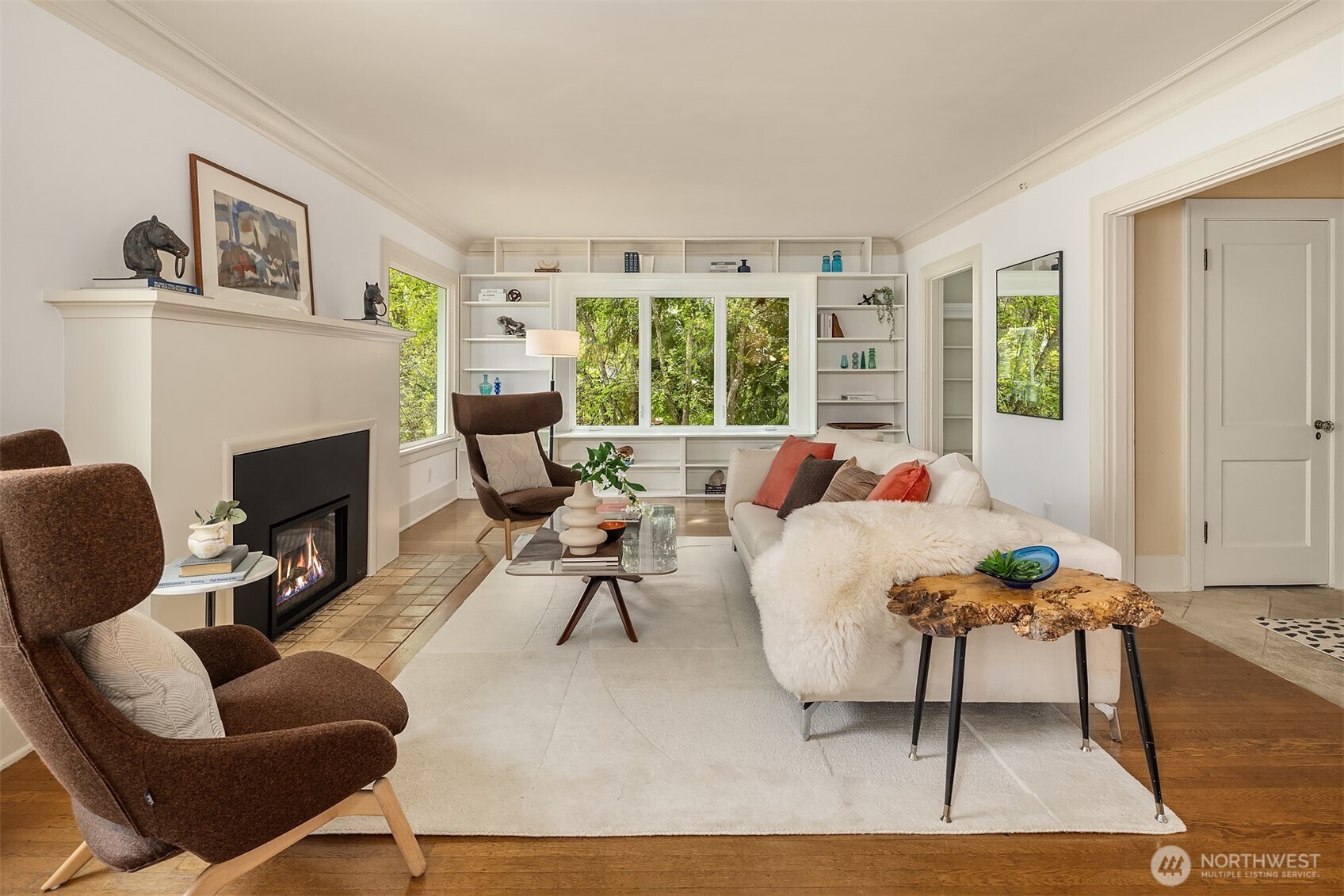 412 36th Avenue , Seattle, WA 98122-6416