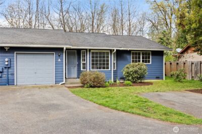 10236 42nd Avenue NE #A, Marysville, WA 98271